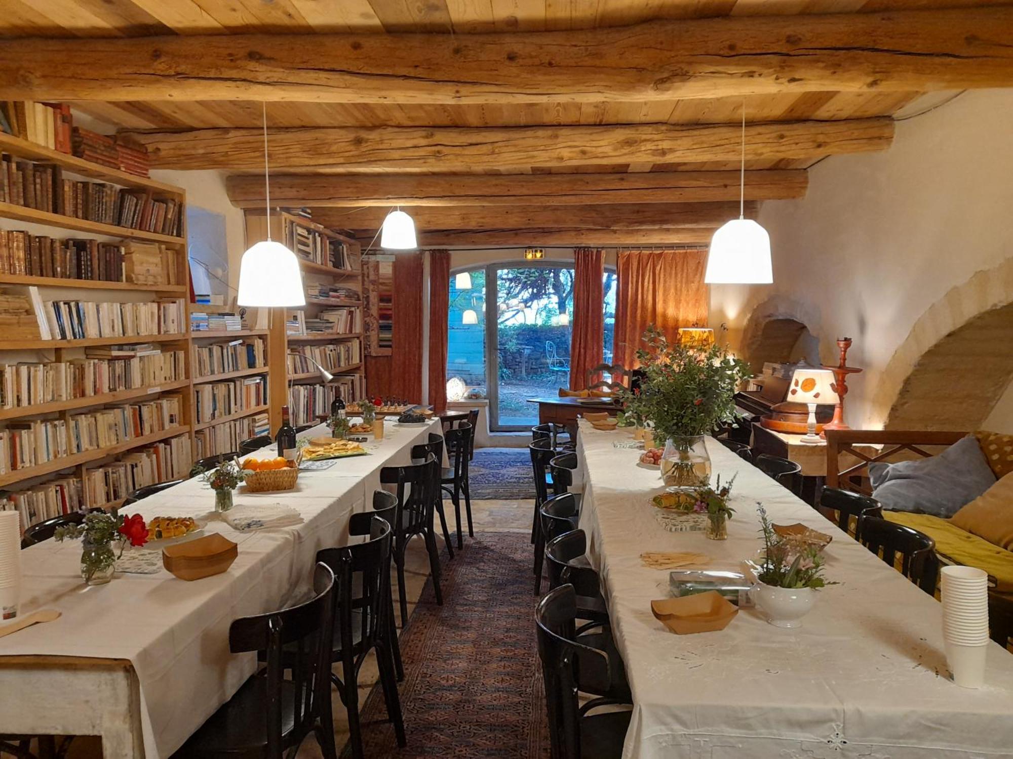 Le Mas Du Lac Uzès Eksteriør billede