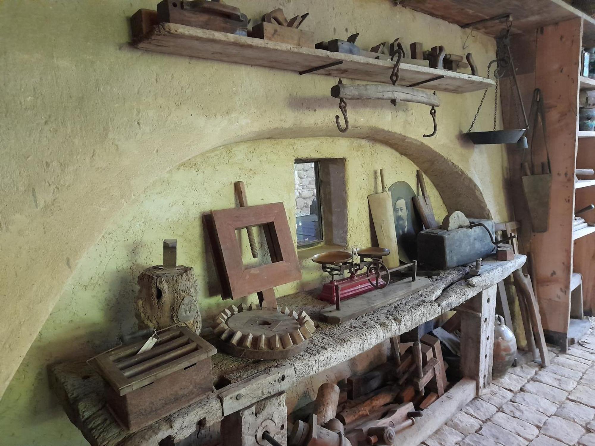 Le Mas Du Lac Uzès Eksteriør billede